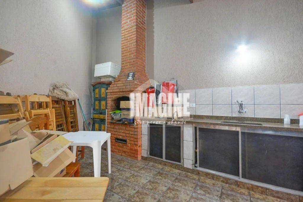 Sobrado à venda com 3 quartos, 250m² - Foto 29