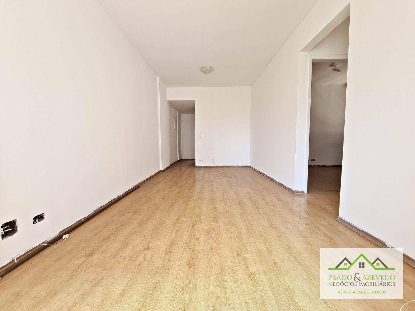 Apartamento à venda com 2 quartos, 62m² - Foto 2