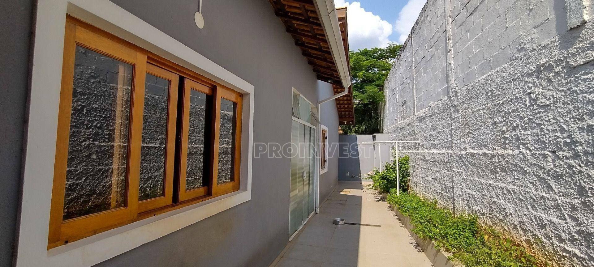 Casa à venda com 3 quartos, 239m² - Foto 42