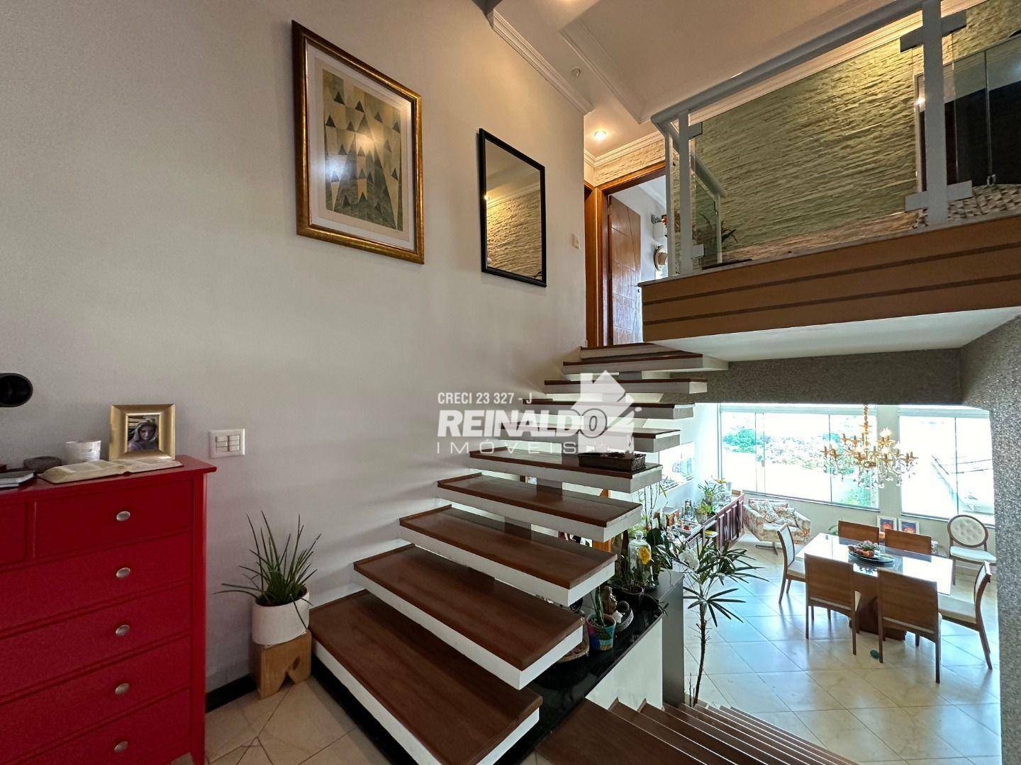 Casa de Condomínio à venda com 5 quartos, 314m² - Foto 12