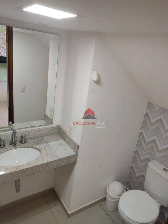 Casa à venda com 3 quartos, 222m² - Foto 12