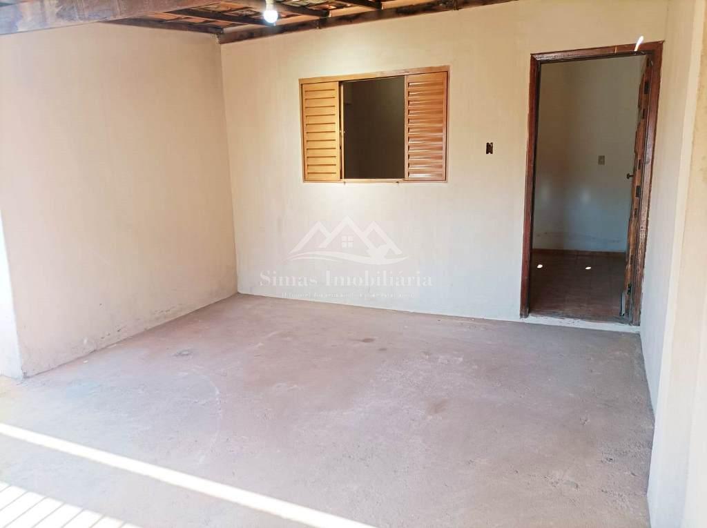 Casa à venda com 3 quartos, 100m² - Foto 4