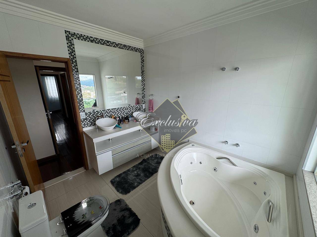 Casa, 3 quartos, 306 m² - Foto 24