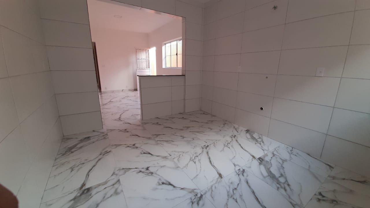 Casa à venda com 3 quartos, 170m² - Foto 14