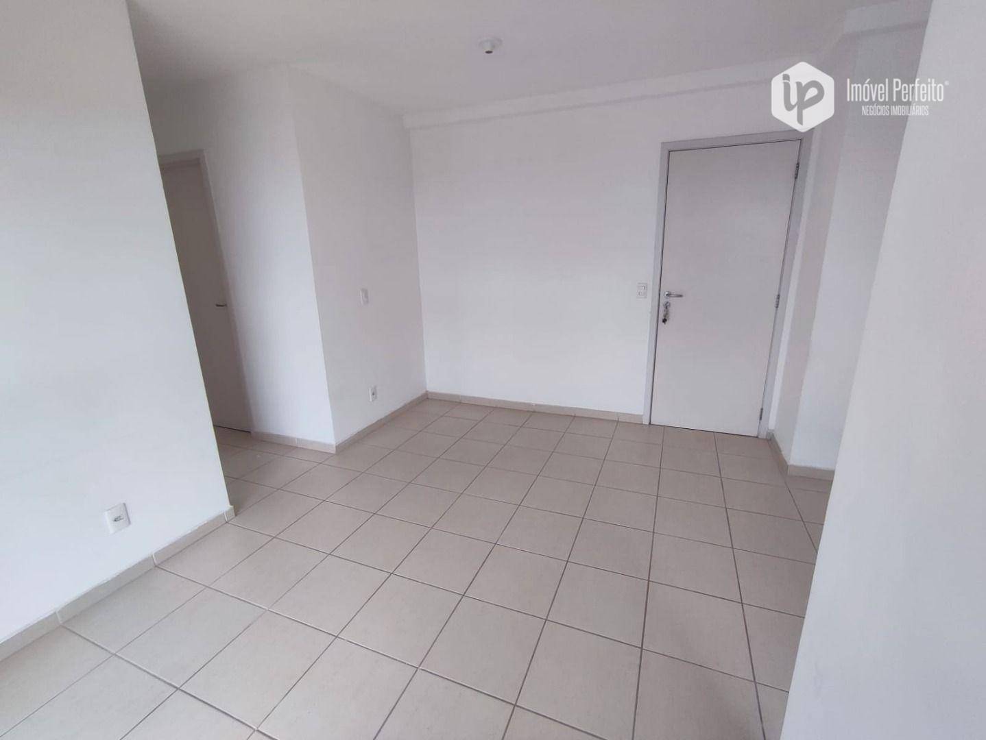 Apartamento à venda com 2 quartos, 52m² - Foto 2