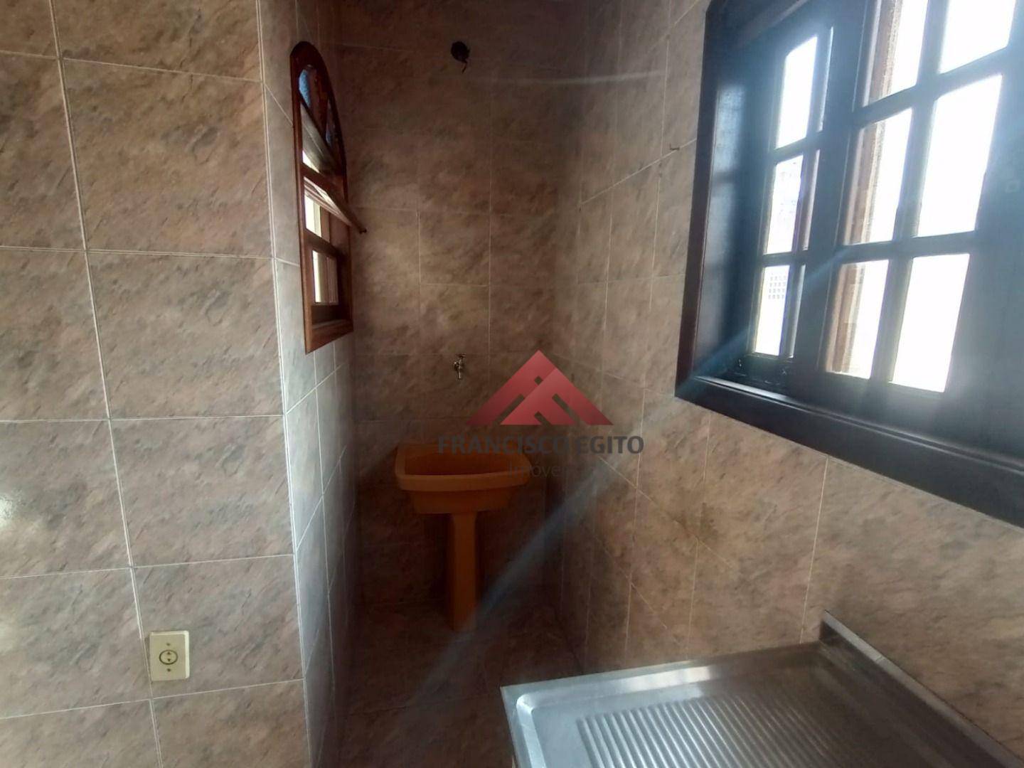 Casa à venda e aluguel com 4 quartos, 170m² - Foto 21