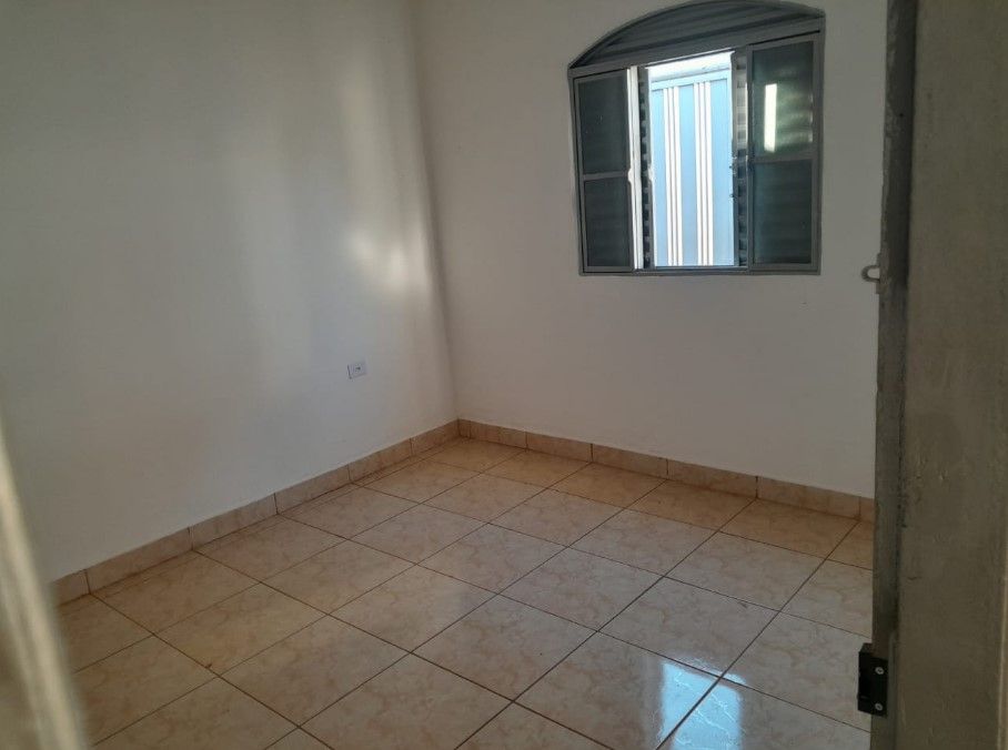 Casa à venda com 2 quartos, 372M2 - Foto 8