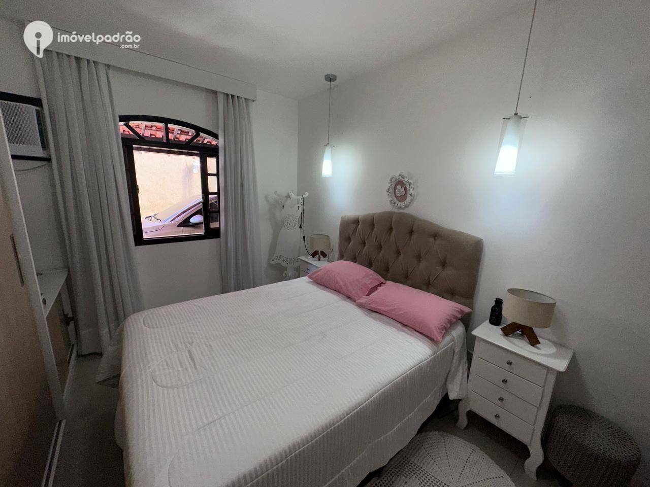 Casa à venda com 2 quartos, 75m² - Foto 10