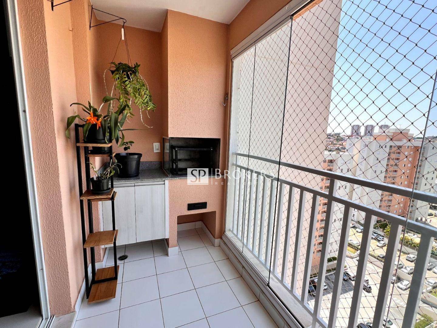 Apartamento à venda com 3 quartos, 75m² - Foto 1