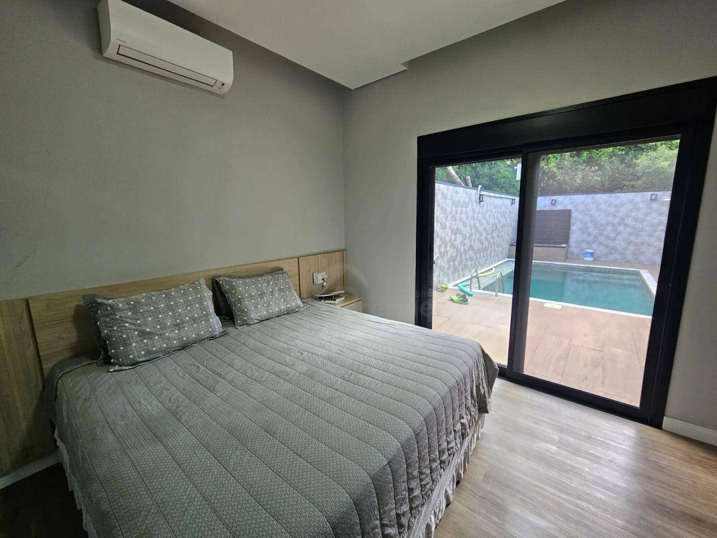 Casa de Condomínio à venda com 4 quartos, 235m² - Foto 18