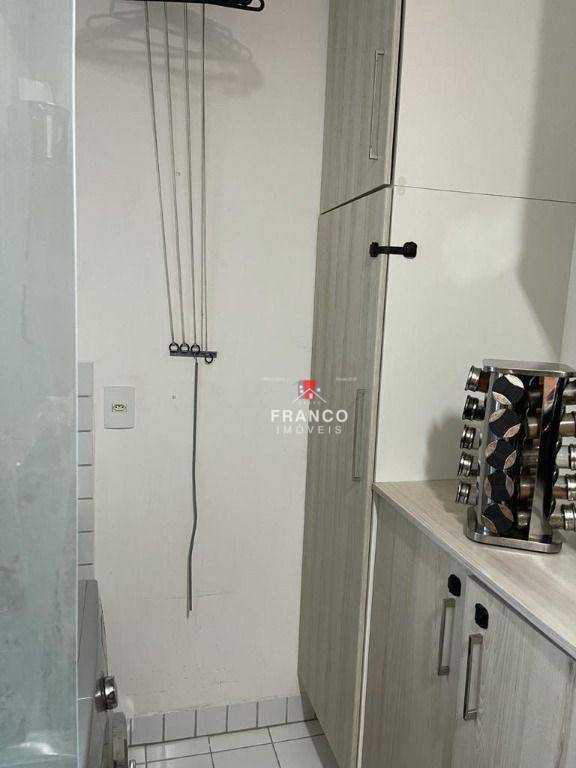 Apartamento à venda com 3 quartos, 70m² - Foto 22