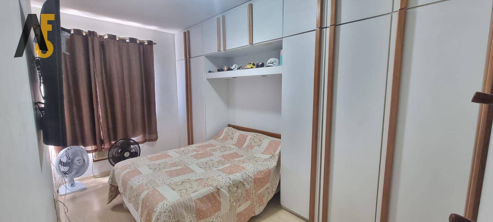 Apartamento à venda com 2 quartos, 64m² - Foto 10