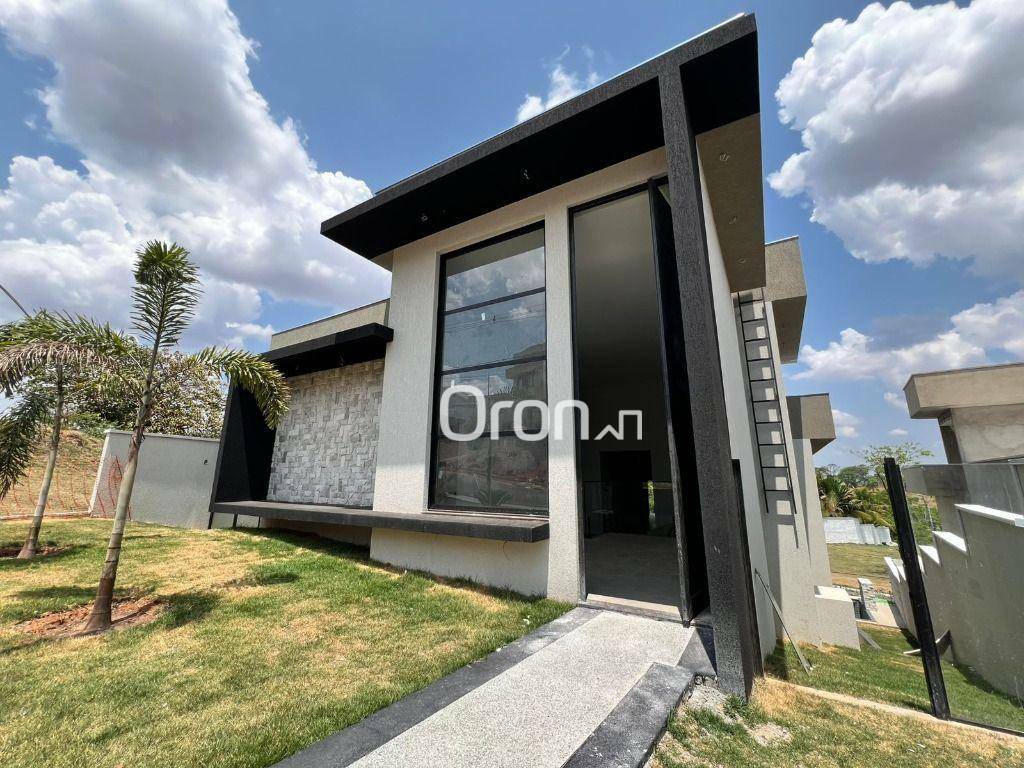 Sobrado à venda com 4 quartos, 319m² - Foto 2