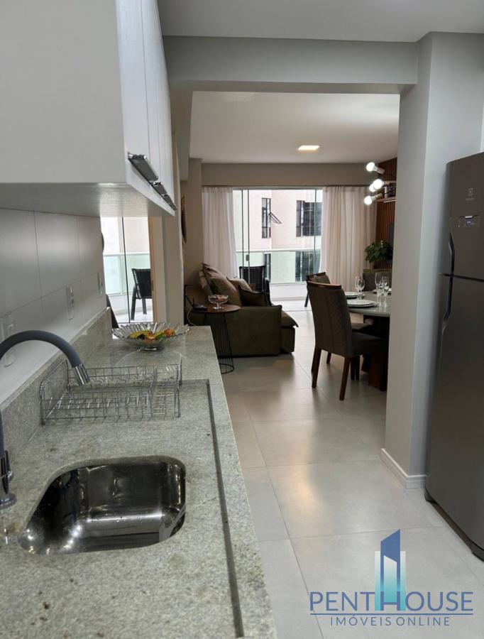 Apartamento à venda com 3 quartos, 111m² - Foto 18