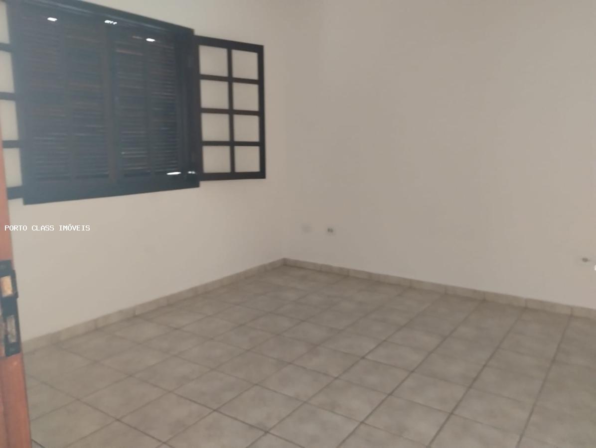 Sobrado à venda com 3 quartos, 180m² - Foto 12