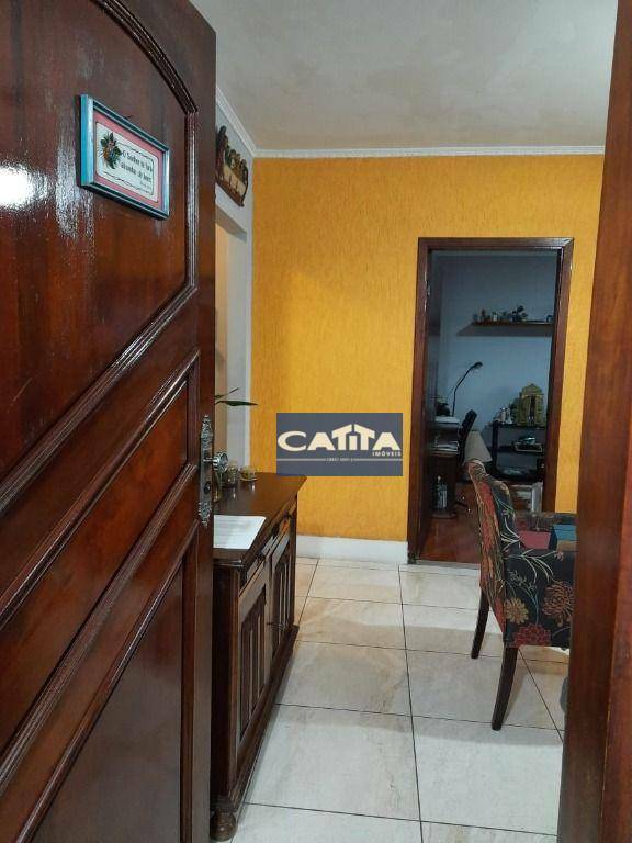 Sobrado à venda com 3 quartos, 232m² - Foto 8