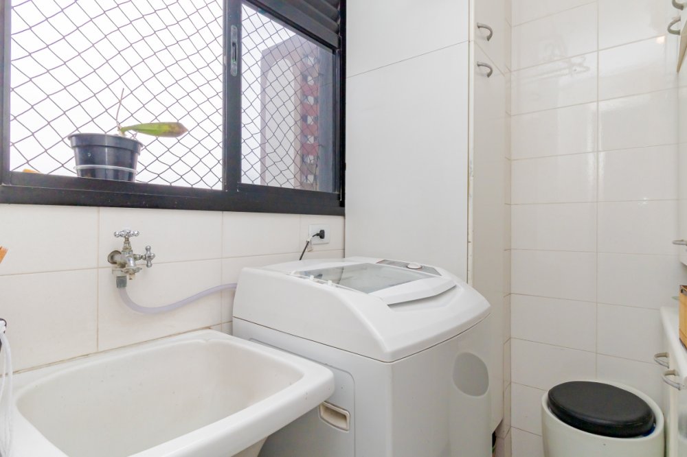 Apartamento à venda com 3 quartos, 175m² - Foto 11