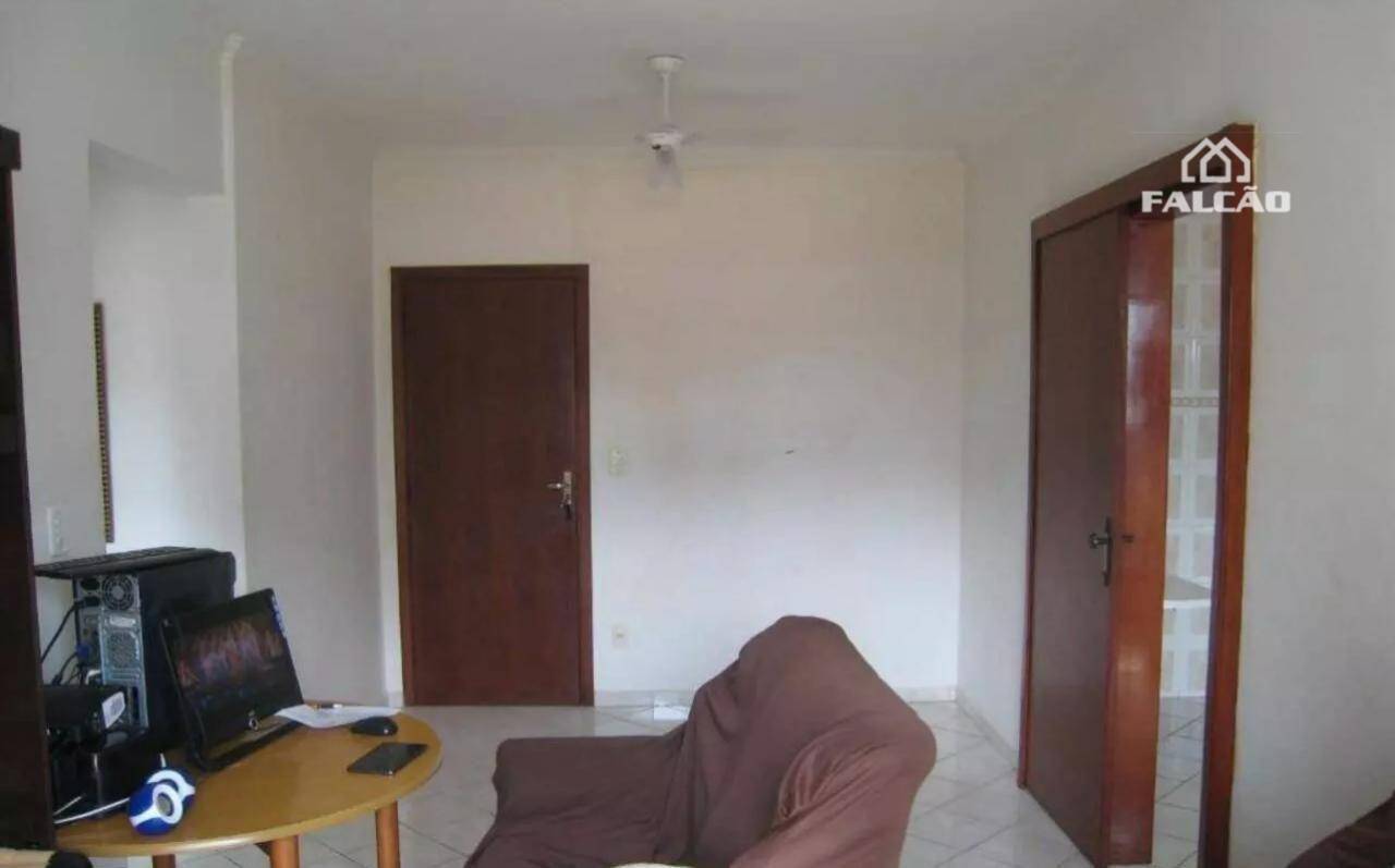 Apartamento à venda com 1 quarto, 50m² - Foto 6