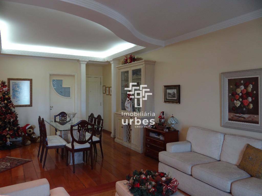 Apartamento à venda com 3 quartos, 136m² - Foto 1