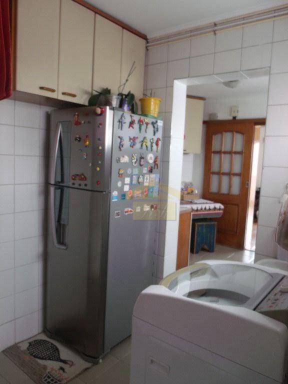 Apartamento à venda com 3 quartos, 101m² - Foto 10