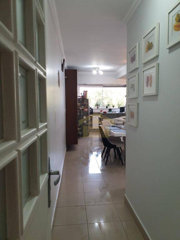 Sobrado à venda e aluguel com 3 quartos, 271m² - Foto 9