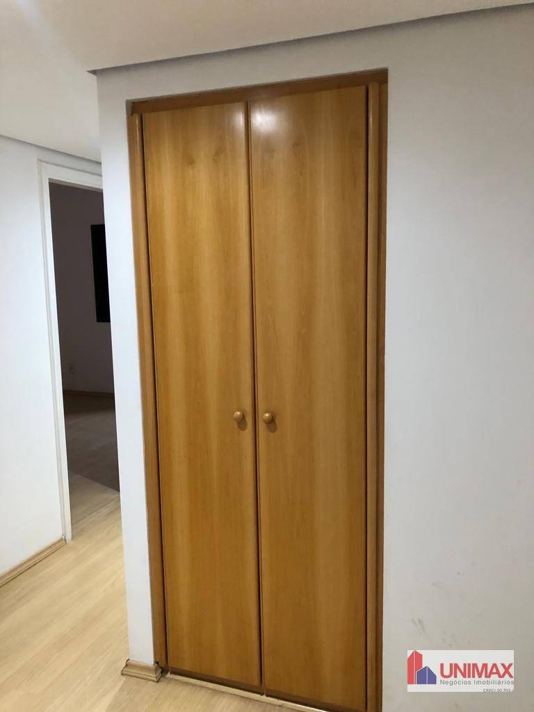 Apartamento à venda com 3 quartos, 168m² - Foto 24