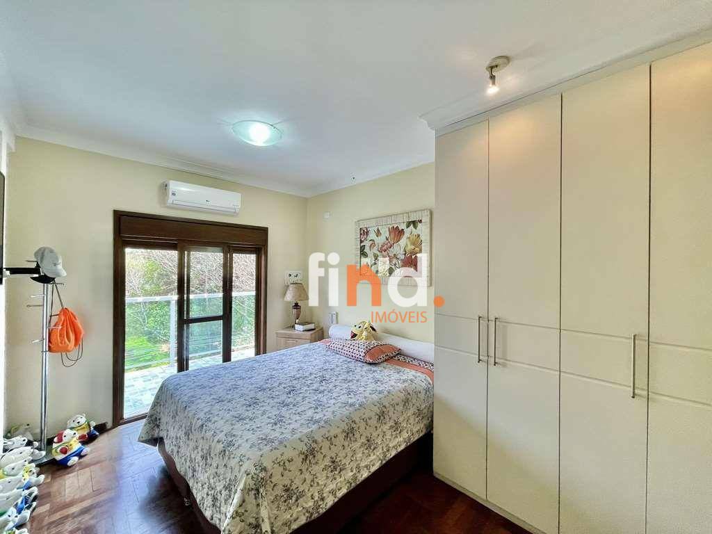 Casa de Condomínio à venda com 3 quartos, 323m² - Foto 18