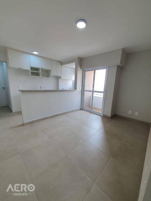 Apartamento para alugar com 1 quarto, 50m² - Foto 14