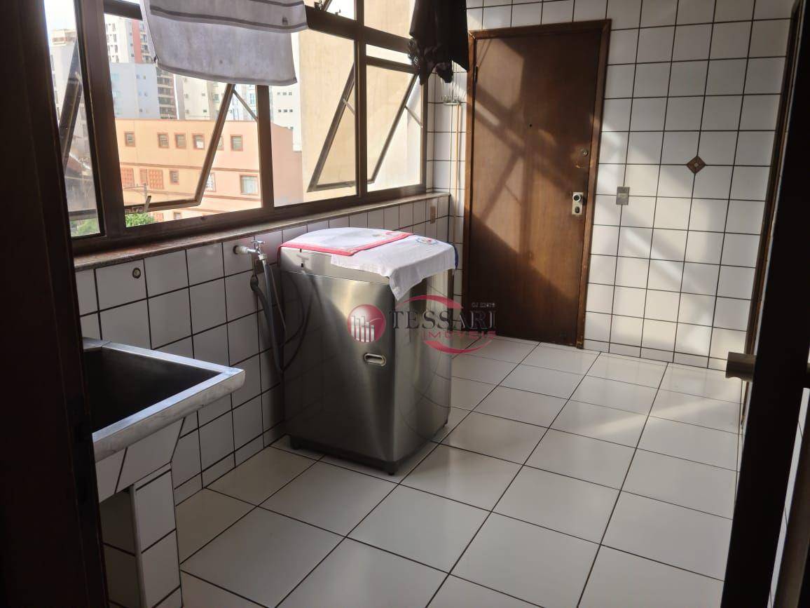 Apartamento à venda e aluguel com 3 quartos, 210m² - Foto 35