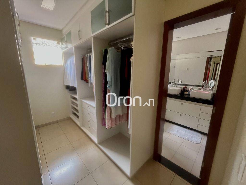 Sobrado à venda com 4 quartos, 341m² - Foto 10