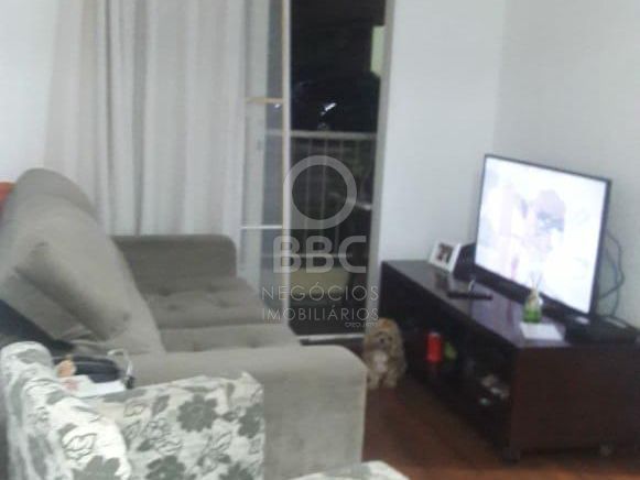 Apartamento à venda com 3 quartos, 62m² - Foto 2