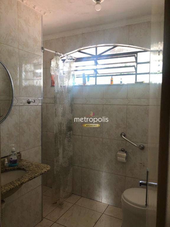 Sobrado à venda com 4 quartos, 200m² - Foto 21