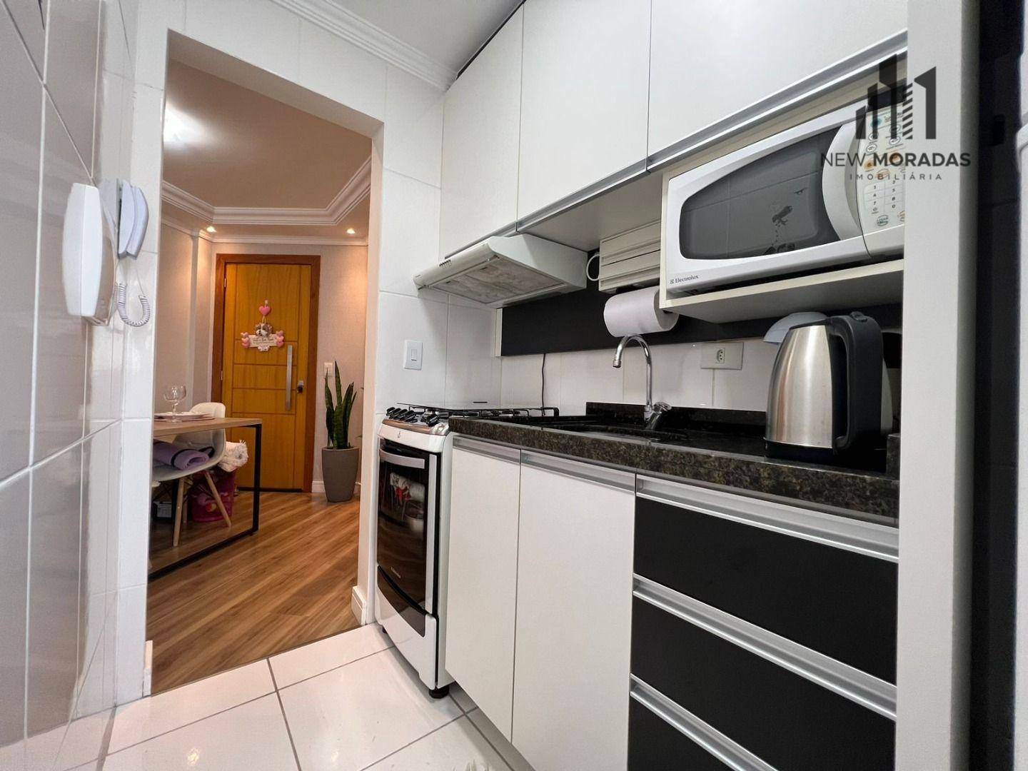 Apartamento à venda com 2 quartos, 41m² - Foto 2