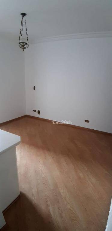 Apartamento à venda com 3 quartos, 143m² - Foto 22