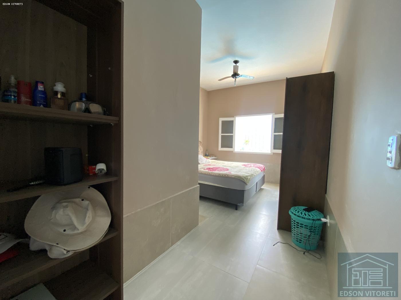 Casa para alugar com 3 quartos, 200m² - Foto 9