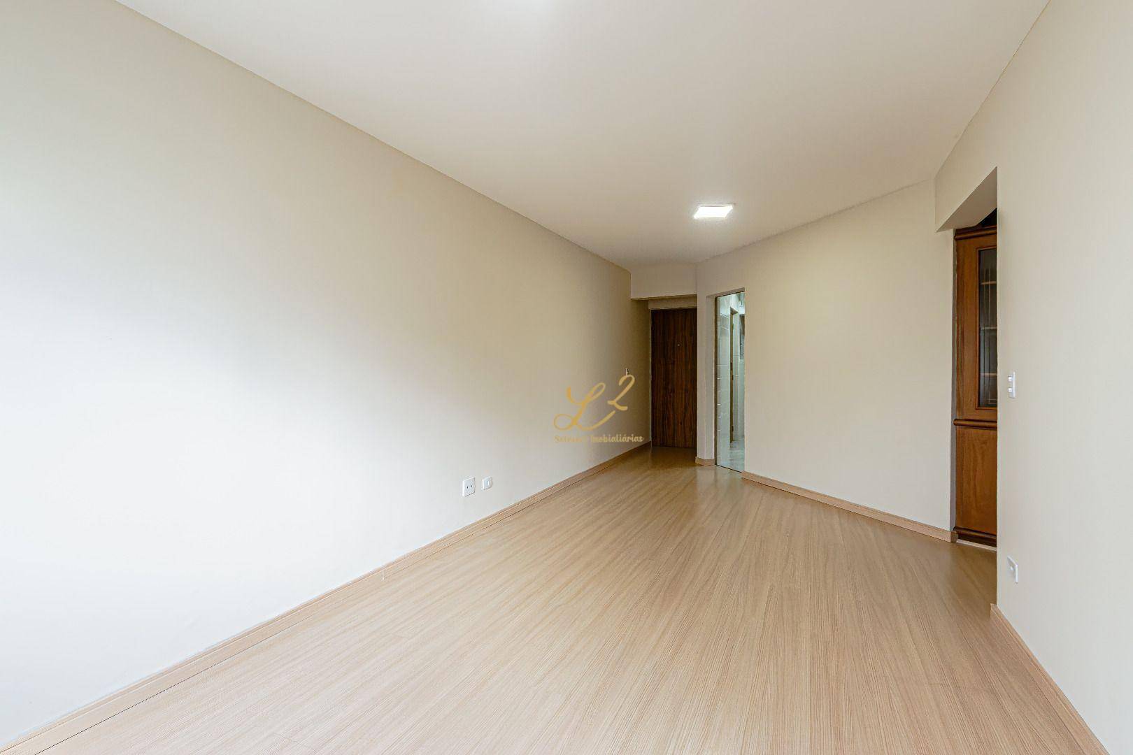 Apartamento para alugar com 3 quartos, 85m² - Foto 7