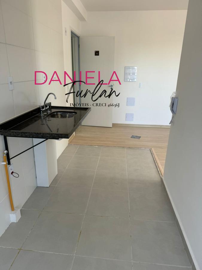 Apartamento à venda com 2 quartos, 60m² - Foto 4