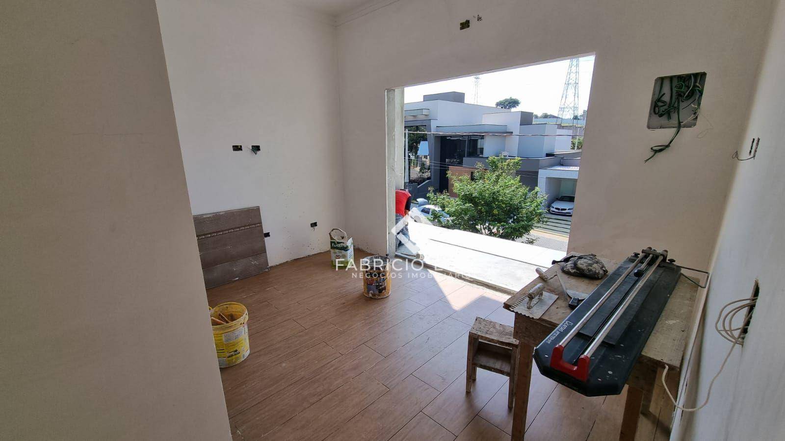 Casa à venda com 4 quartos, 212m² - Foto 11