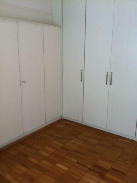 Apartamento à venda com 3 quartos, 127m² - Foto 9