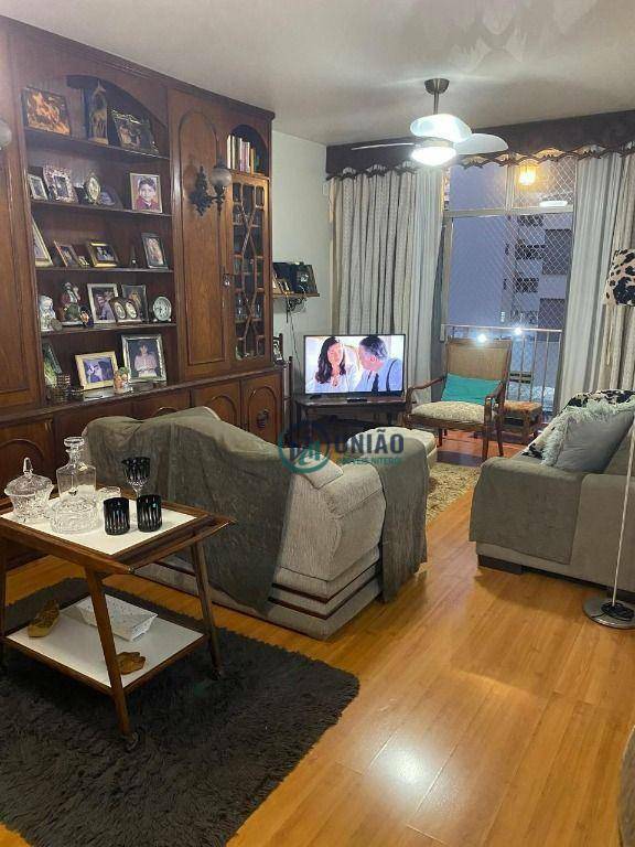 Apartamento à venda com 3 quartos, 135m² - Foto 6