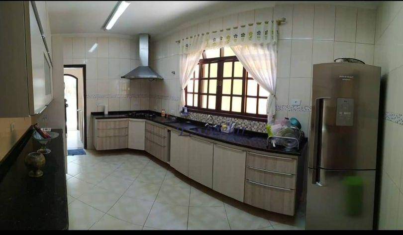 Sobrado à venda com 4 quartos, 350m² - Foto 6