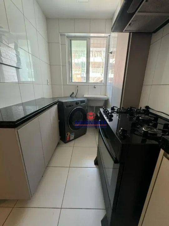 Apartamento para alugar com 2 quartos, 67m² - Foto 12