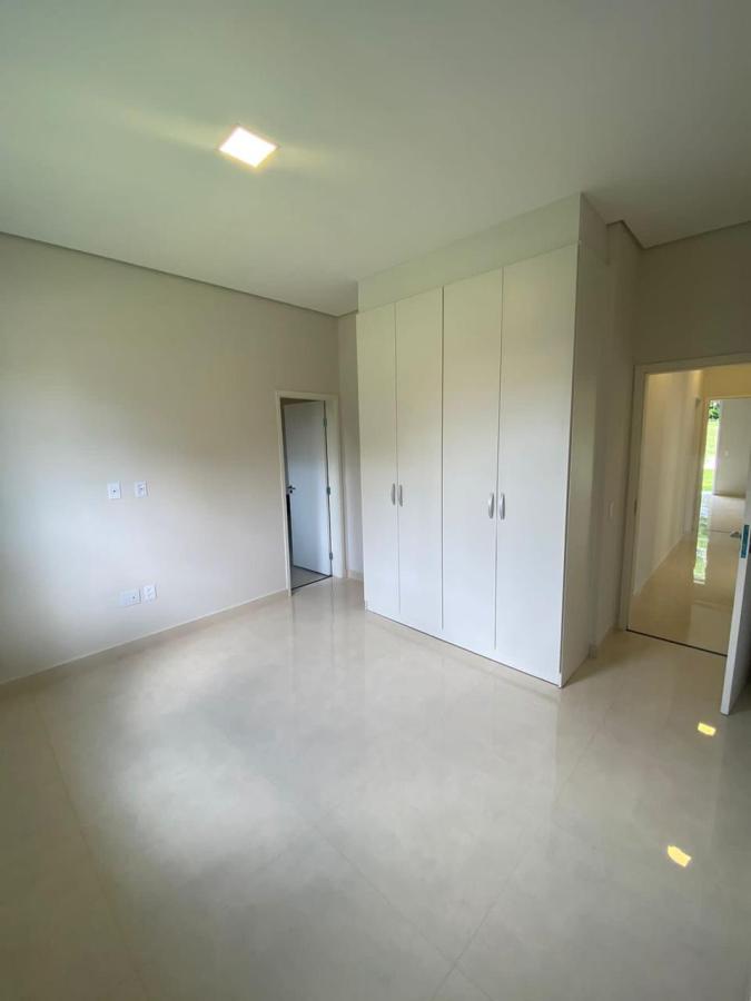 Casa de Condomínio à venda com 3 quartos, 286m² - Foto 18