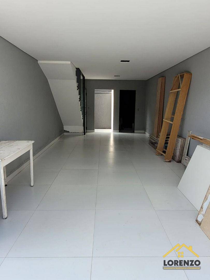 Sobrado à venda com 2 quartos, 110m² - Foto 2