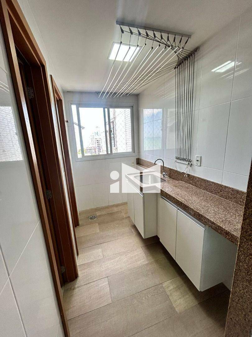 Apartamento à venda com 3 quartos, 115m² - Foto 17