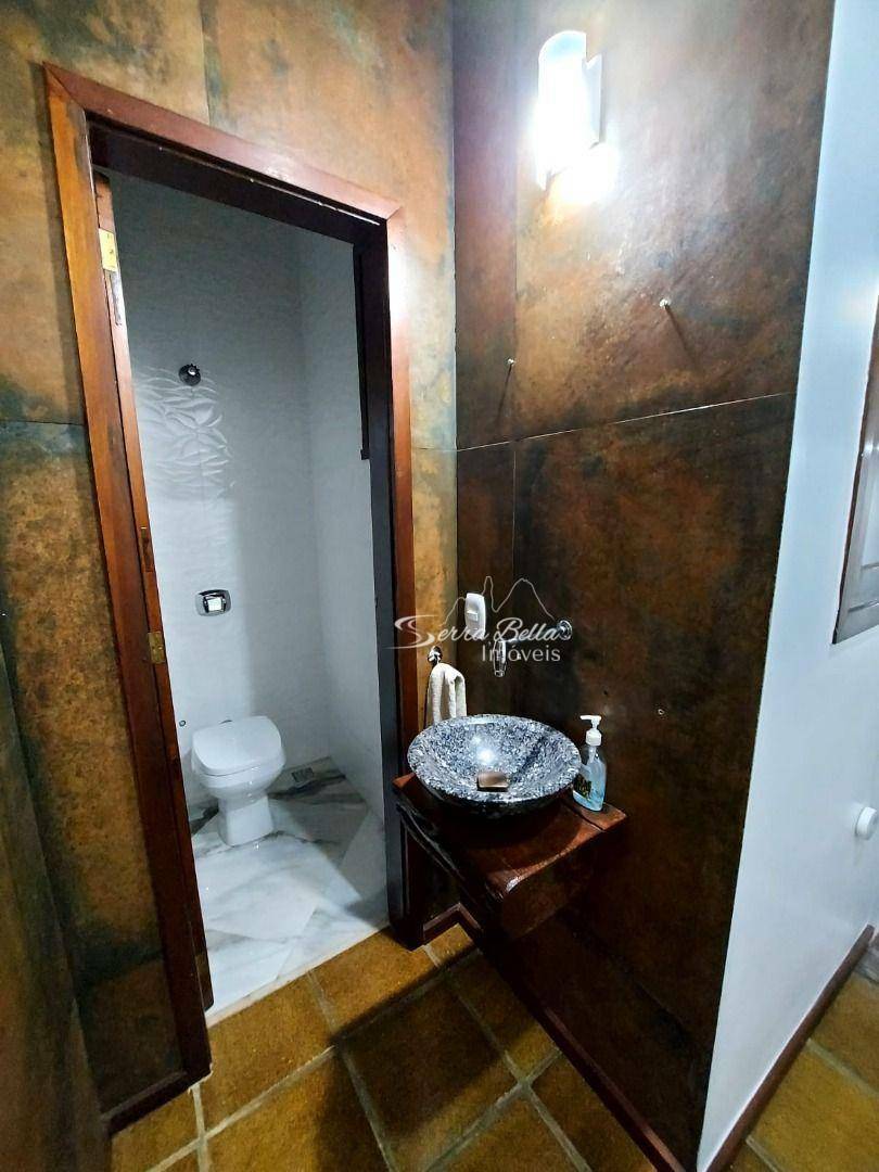 Casa de Condomínio à venda com 4 quartos, 574m² - Foto 27