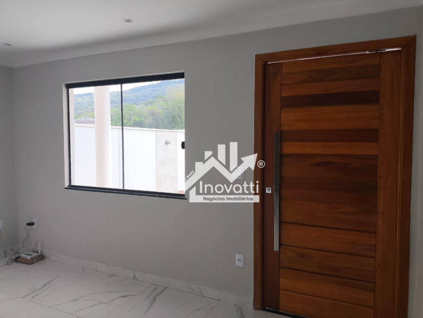 Casa à venda com 2 quartos, 82m² - Foto 5