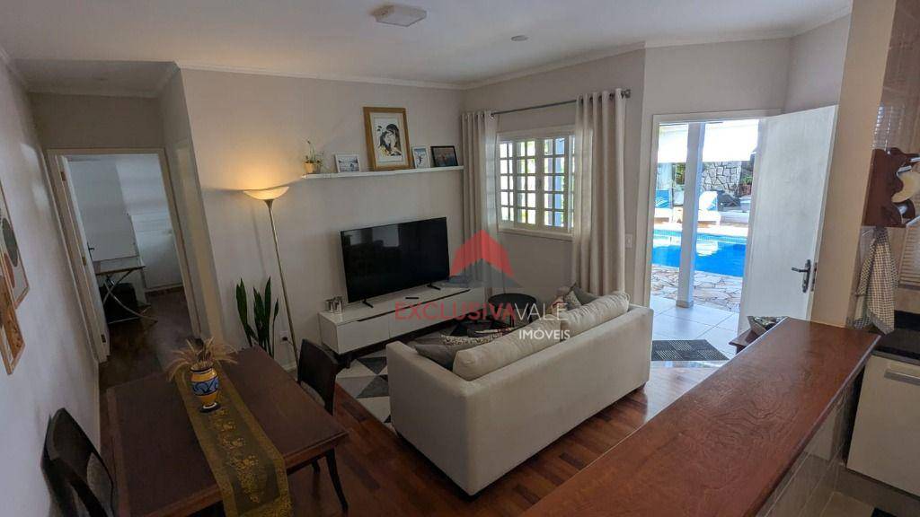 Casa de Condomínio para alugar com 4 quartos, 320m² - Foto 23