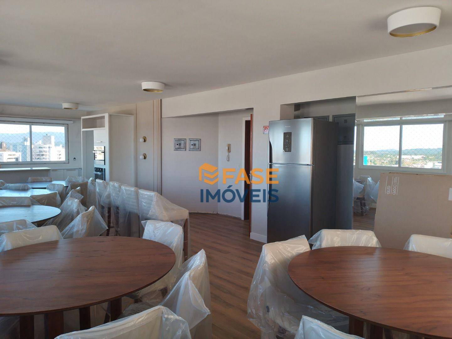 Apartamento à venda com 3 quartos, 121m² - Foto 24