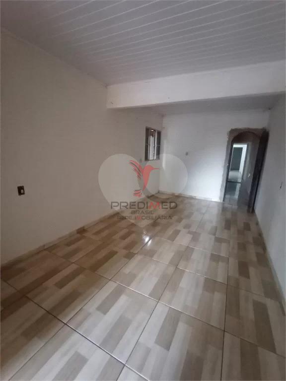 Casa à venda com 2 quartos, 106m² - Foto 1